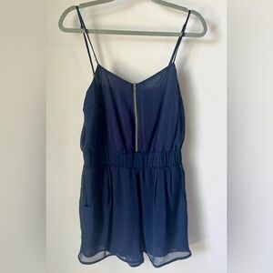 Forever 21 Navy Romper | Size L | Gently Worn | Tall Girl Friendly + Pockets